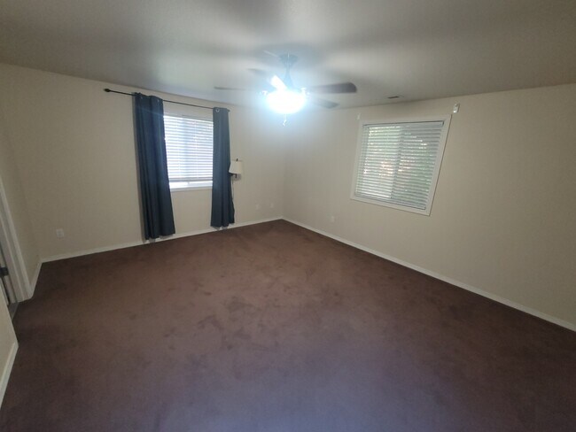 Building Photo - 4215 Case Ln