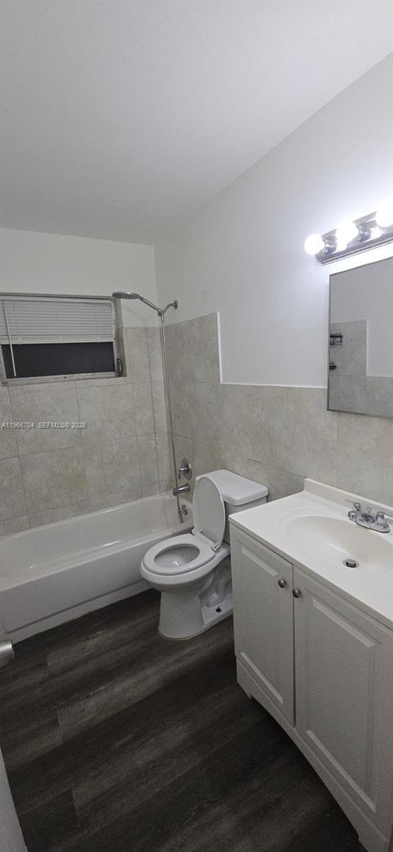 Building Photo - 1961 Liberty St