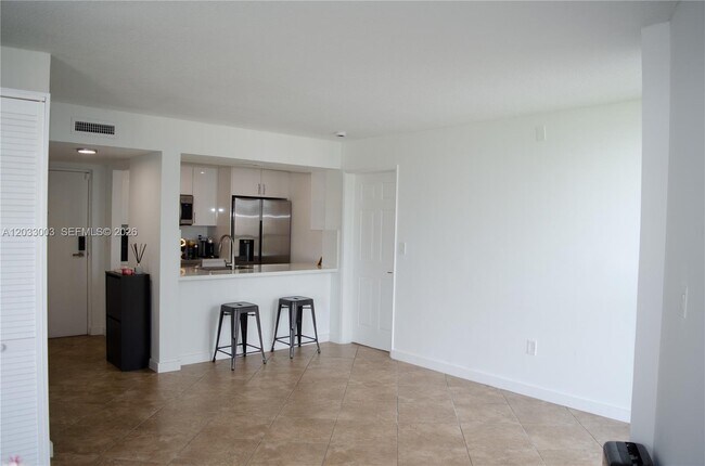 Building Photo - 6995 NW 186th St
