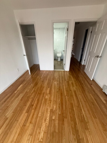 Building Photo - 99-14 43rd Ave