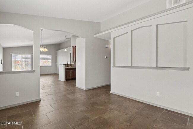 Building Photo - 4828 Guillermo Espinoza St