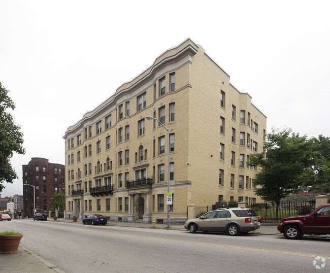 Building Photo - Standish Apartments