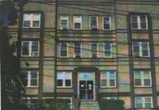 Primary Photo - 51 Summit Ave