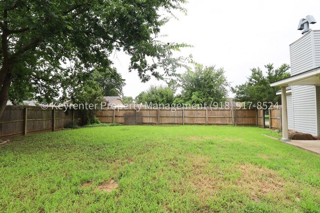 Building Photo - 1228 W 112th Dr S