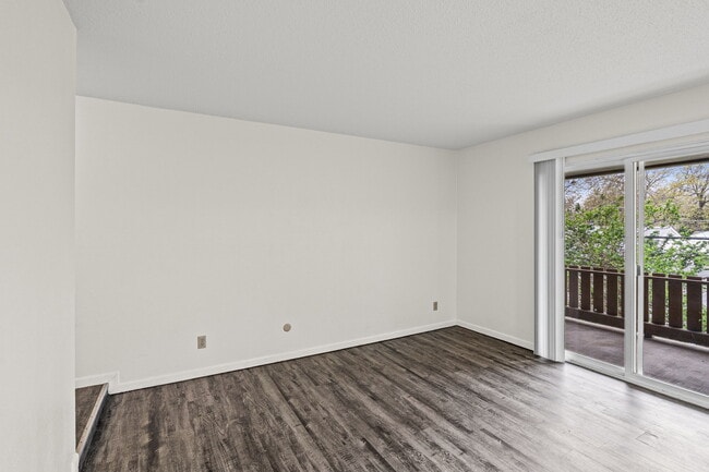Floorplan - FAIRLAWN FLATS