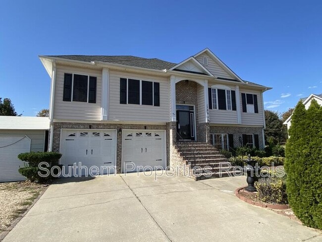 Building Photo - 109 Canyon Ct
