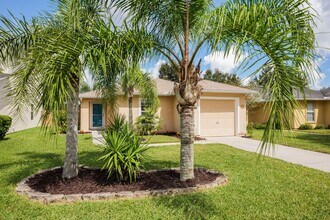Building Photo - Fully Renovated Samara Lakes Home with Stunning Water Views!