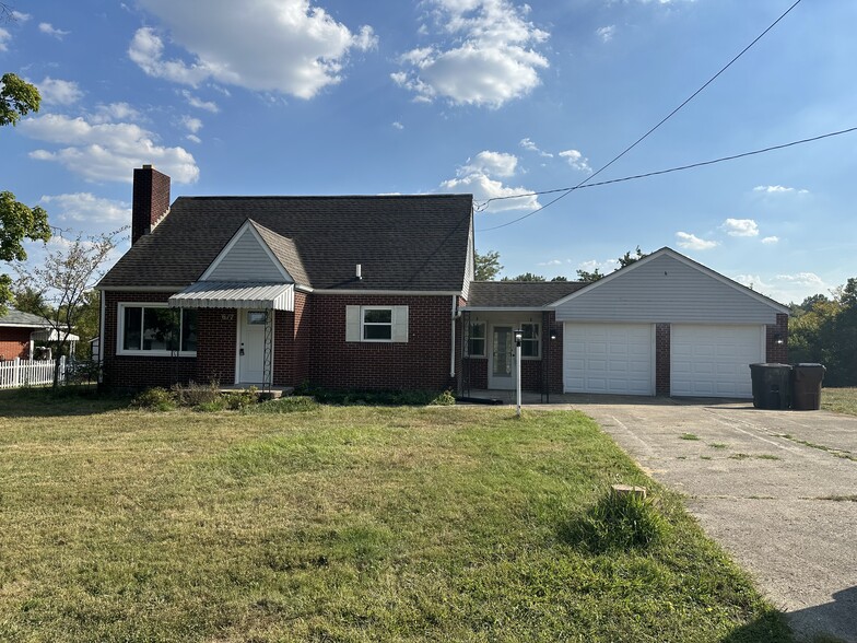 Primary Photo - 617 Westridge Dr