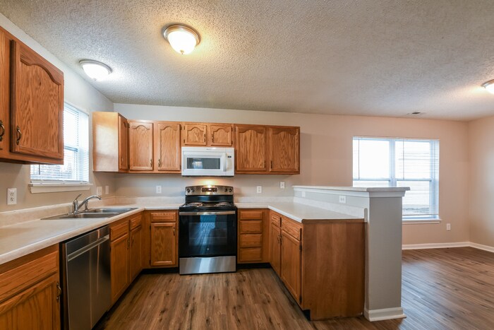 Building Photo - 10823 Sterling Apple Dr