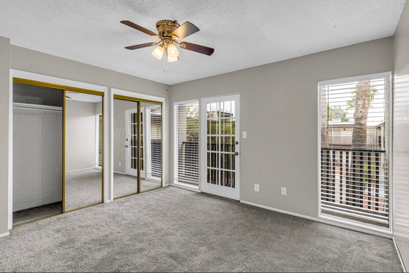 Building Photo - 1828 W Tuckey Ln