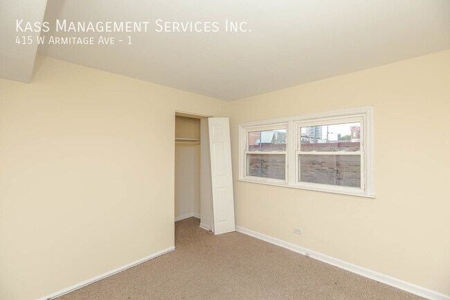 Building Photo - 415 W Armitage Ave