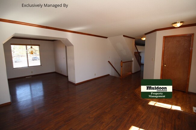 Building Photo - Available Now! Lovely Briargate Home! Pet Friendly!
