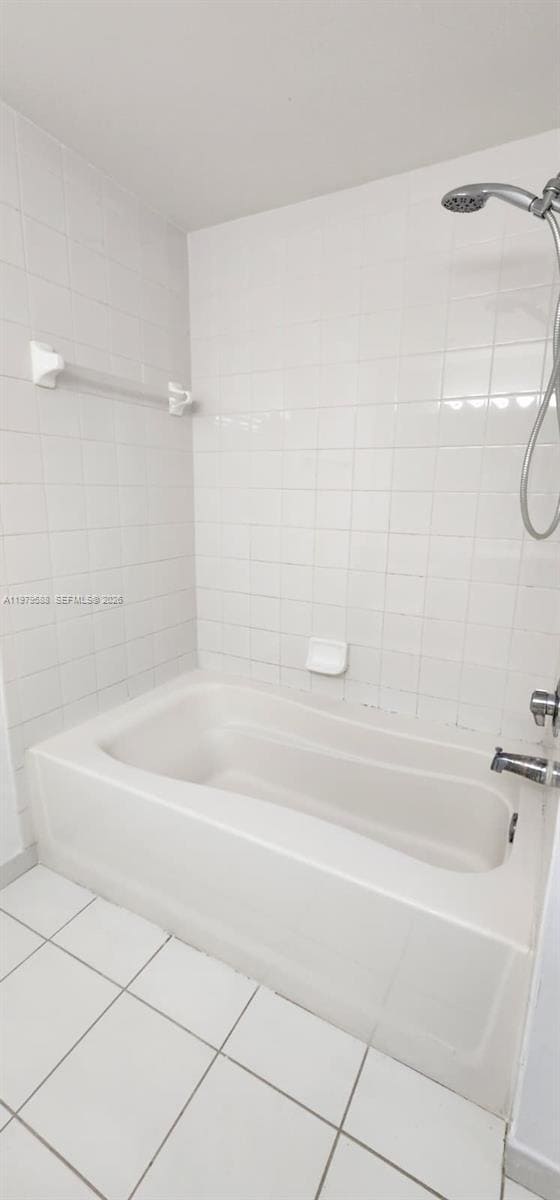 Building Photo - 2440 E Preserve Way