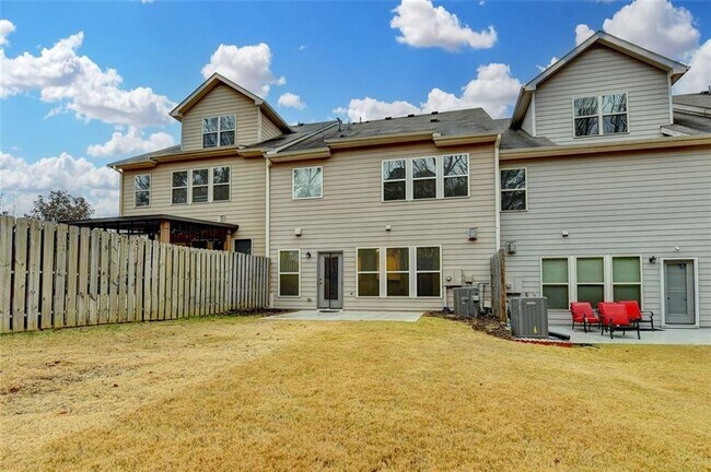 Building Photo - 7325 Heritage Oak Ct