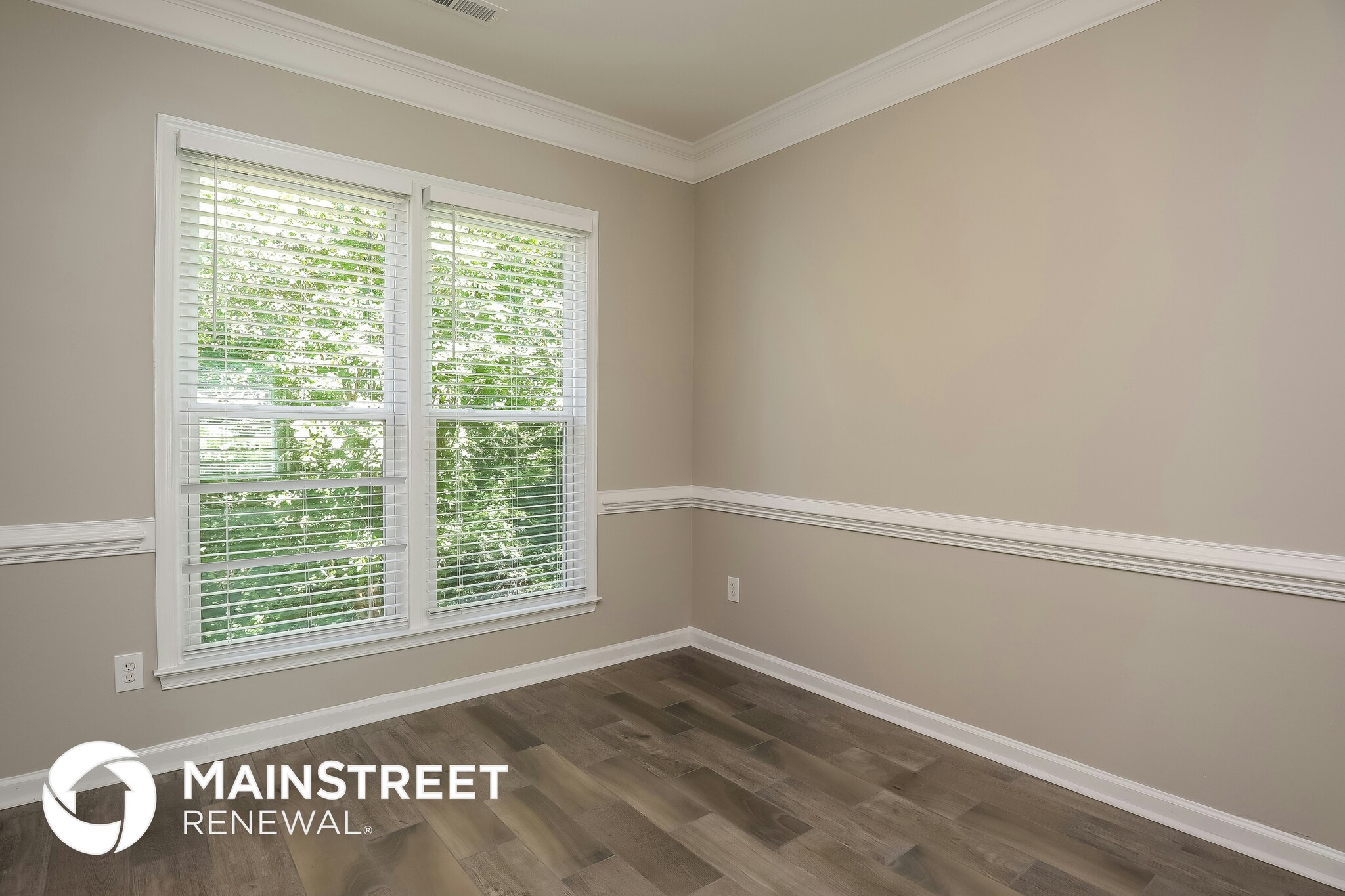 Building Photo - 1511 Groveland Trail