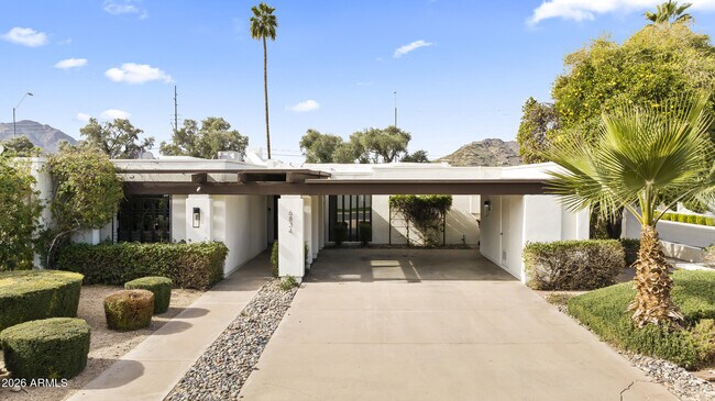 Building Photo - 6834 N 72nd Pl