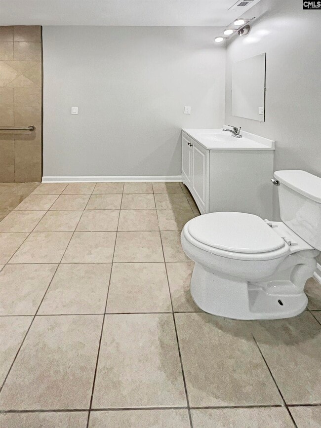 Building Photo - 30 Hampton Oaks Pl