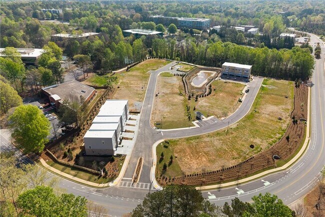 Building Photo - 3575 Overlook Rd NW