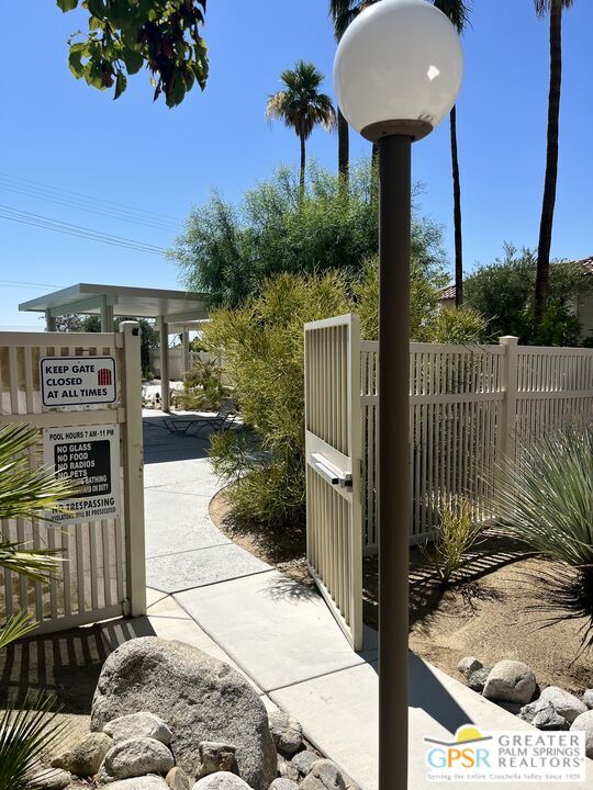 Building Photo - 1816 N Mira Loma Way