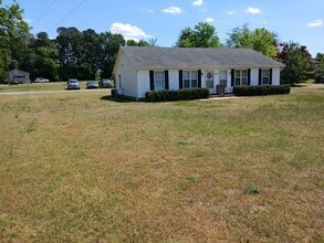 Building Photo - OLDFAIR2093
