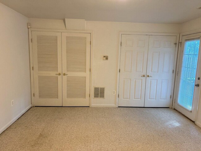 Building Photo - 3 BD Townhouse in Brightwood Forest (Stafford, VA)