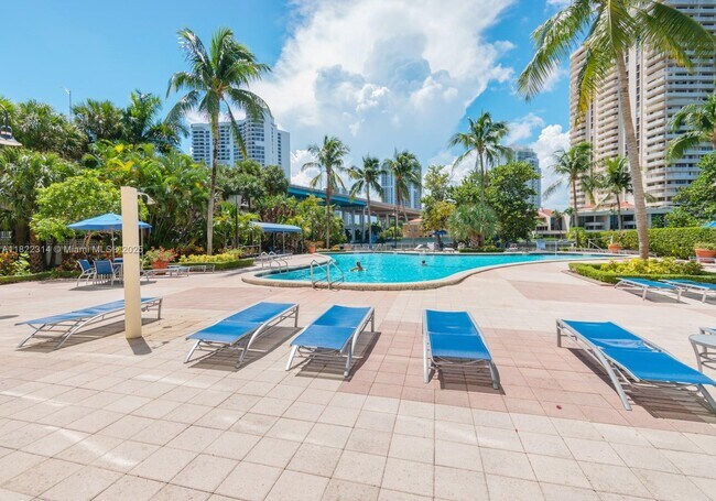 Building Photo - 19390 Collins Ave