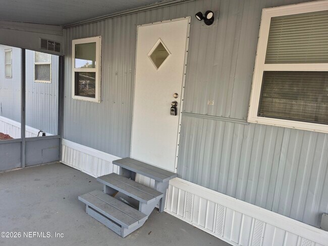 Building Photo - 126 Cypress St