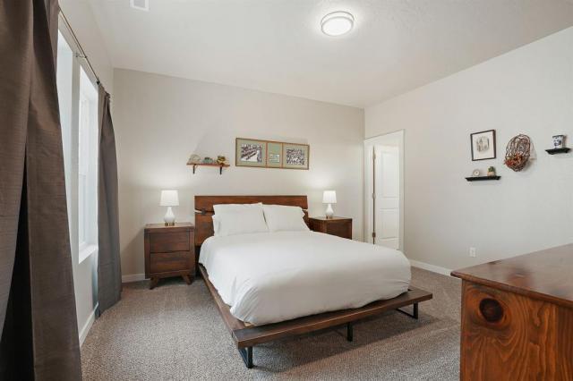 Building Photo - 4 bedroom in Meridian CA 83642