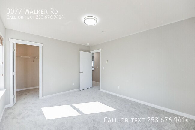 Building Photo - 3077 Walker Rd