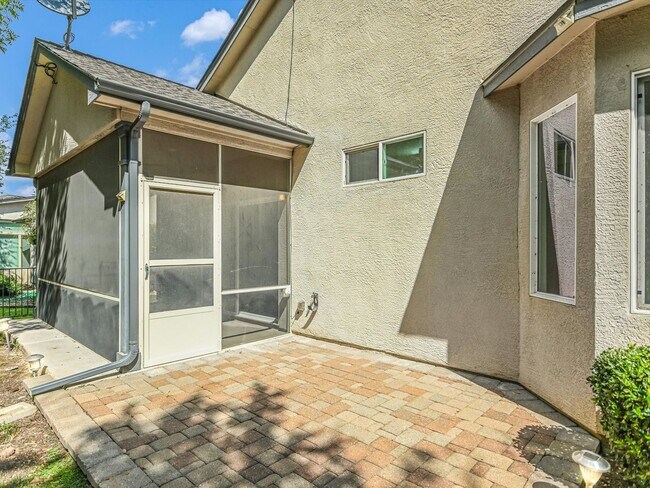 Building Photo - 708 Texas Dr