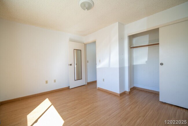 Building Photo - 95-1013 Ainamakua Dr #71