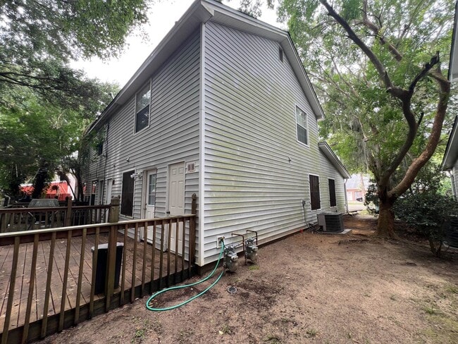 Building Photo - 2477 Nugget Ln