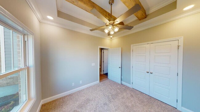 Building Photo - **COMING SOON** BEAUTIFUL-5 Bedroom for Rent!