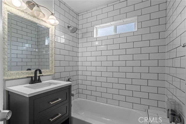 Building Photo - 3469 Verde St