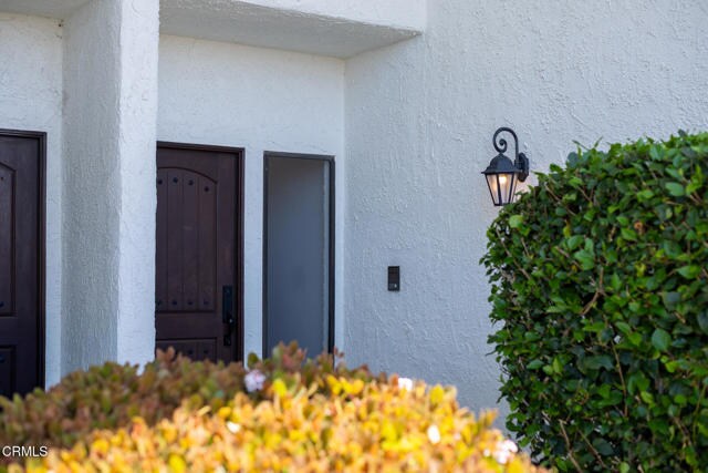 Building Photo - 835 Casmalia Ln