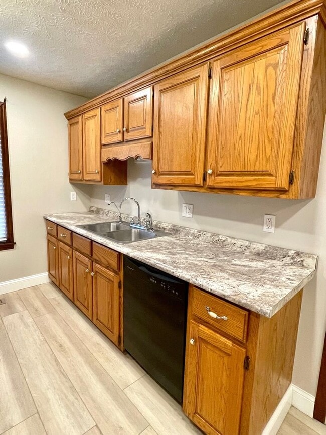 Building Photo - 99 Clement