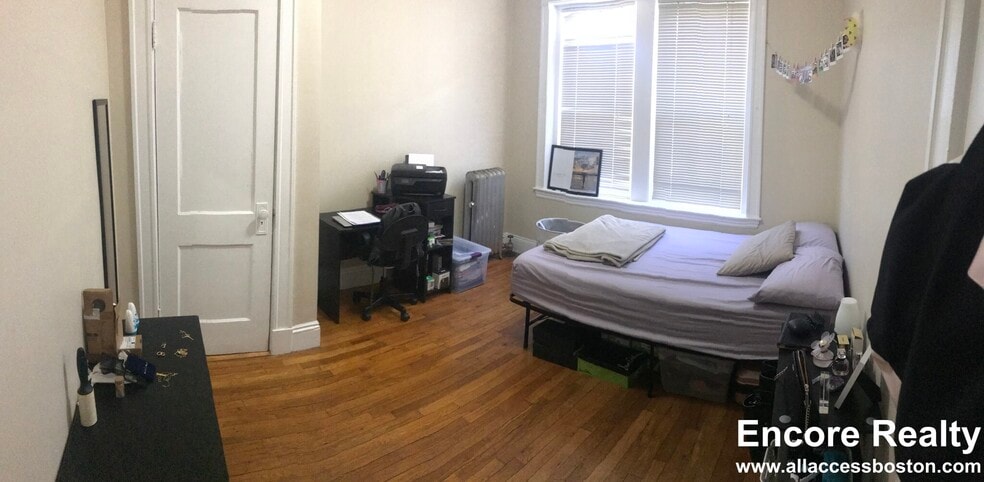 Building Photo - 1189 Commonwealth Ave