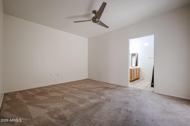 Building Photo - 3221 N 37th St