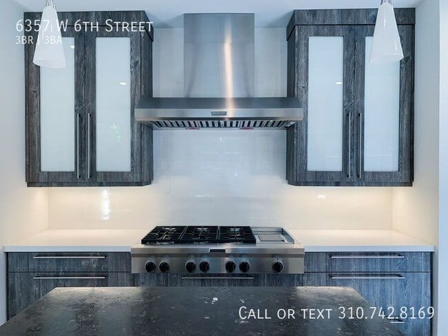 Building Photo - 6357 W 6th St