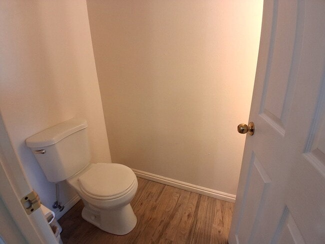 Building Photo - 609 N Seven Peaks Blvd