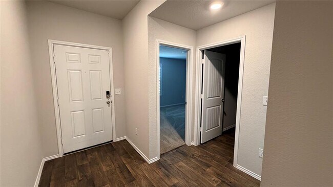 Building Photo - 15113 Upland Willow Rd