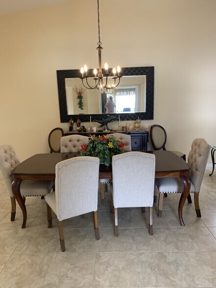 Building Photo - 26630 Rosewood Pointe Dr