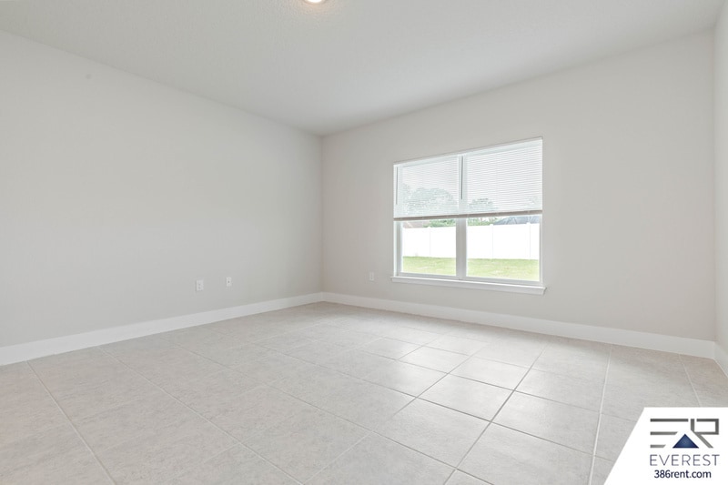 Building Photo - 67 Brewster Ln