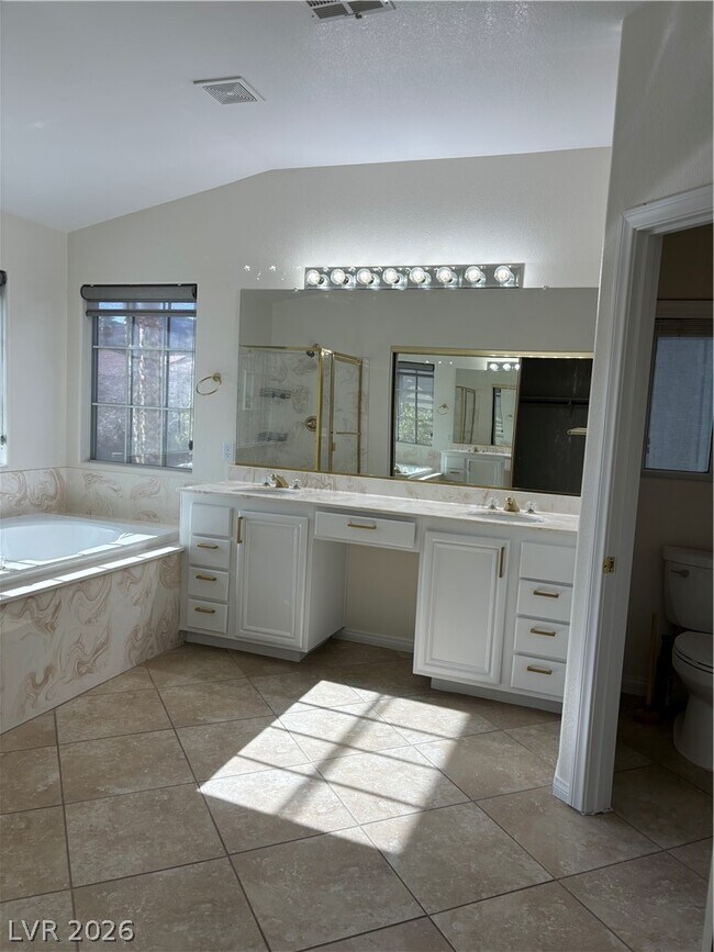 Building Photo - 3088 Archdale St