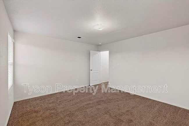 Building Photo - 6520 Los Pueblos Pl NW