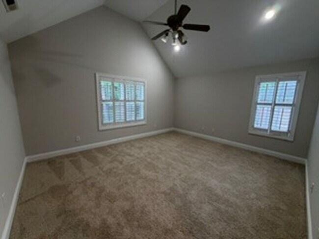Building Photo - 1150 Groppo Cove