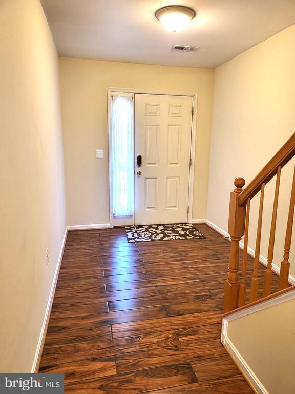 Building Photo - 22746 Bayside Way