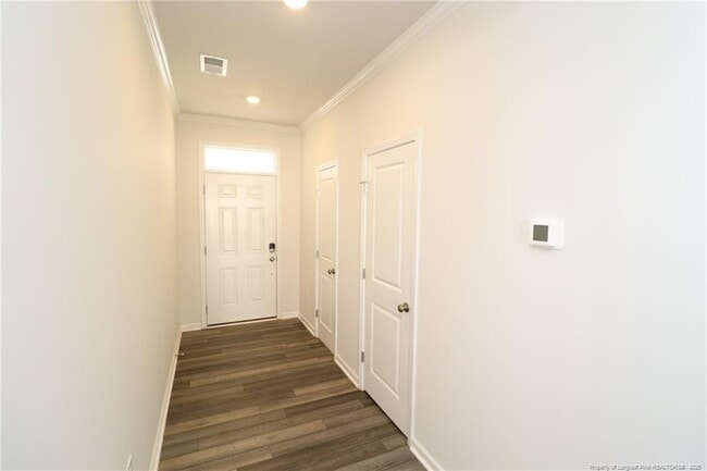 Building Photo - 5711 Woodlawn Dr