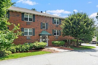 Building Photo - 14 Wampus Ave