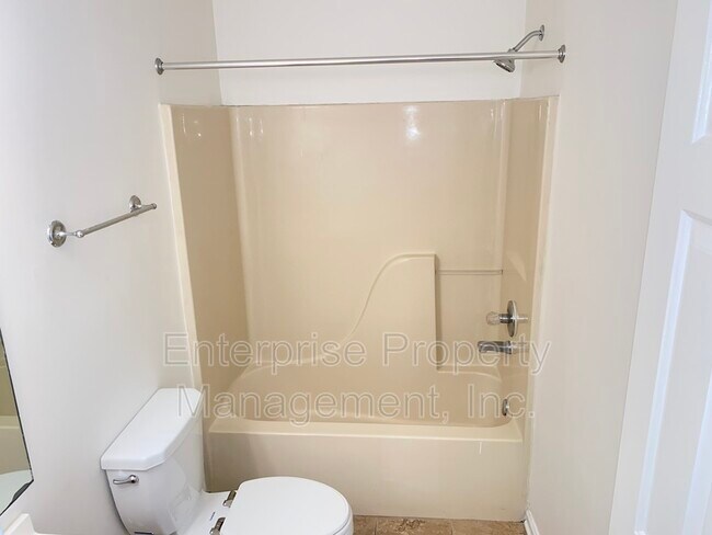 Building Photo - 7125 Showboat Ln
